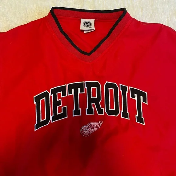 Vintage Rare Detroit Redwings NHL Hockey Pullover
Windbreaker Jacket - Picture 2 of 8